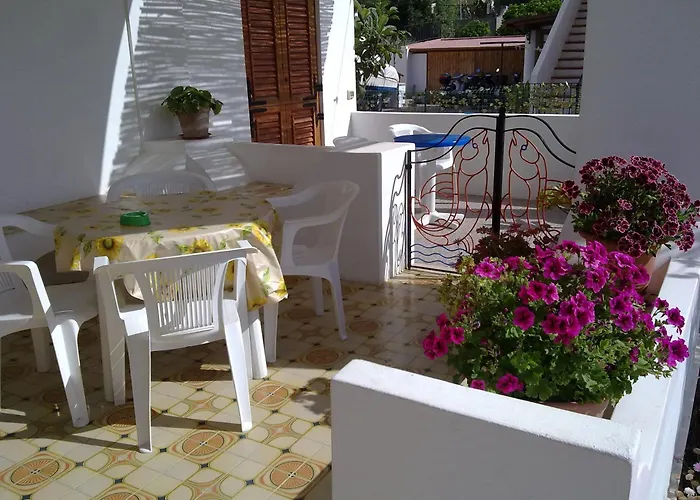 ゲストハウス Rosa