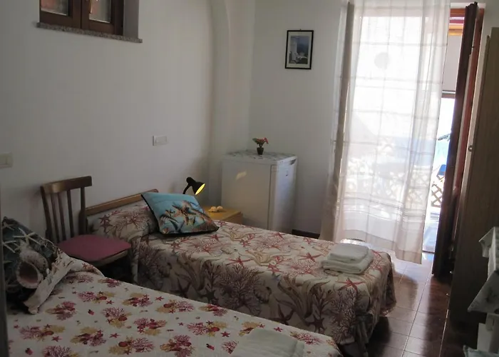 Rosa Lipari (Isola Lipari)